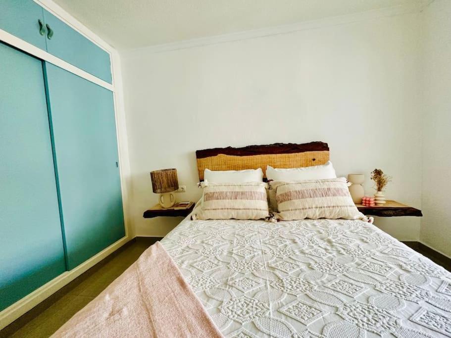 Apartamento A Pie De Playa. カディス エクステリア 写真